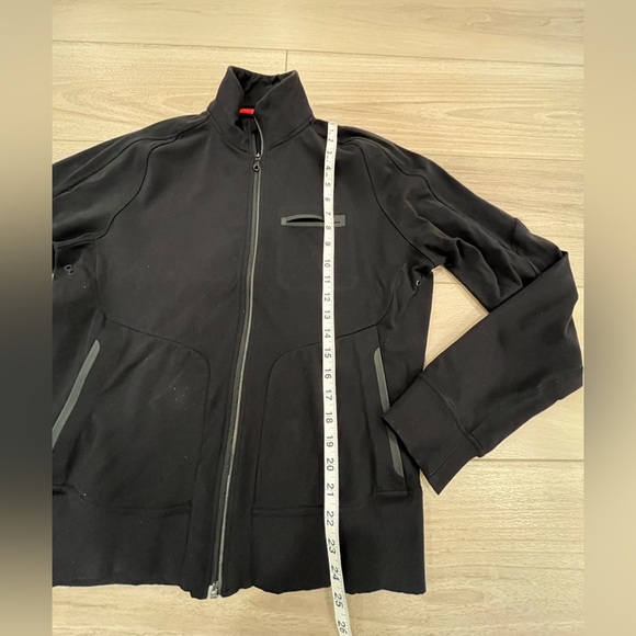 Lululemon Trainer Men"s Jacket Black M Full Zip - Picture 5 of 8